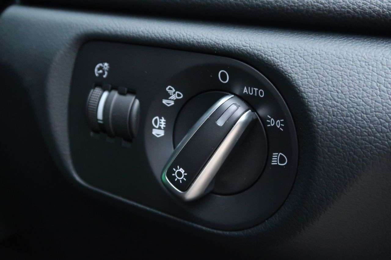 2018 AUDI Q3 2018 AUDI Q3