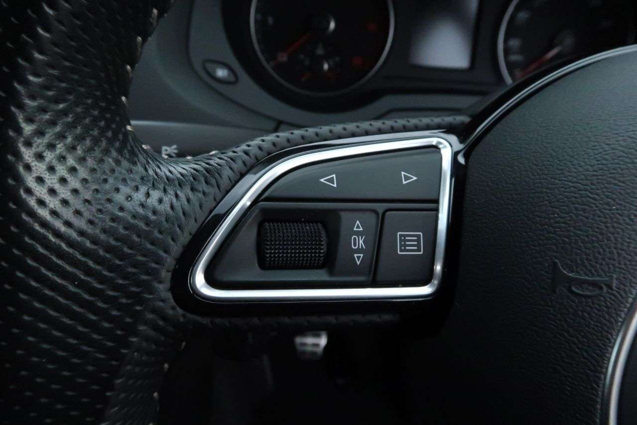 2018 AUDI Q3 2018 AUDI Q3