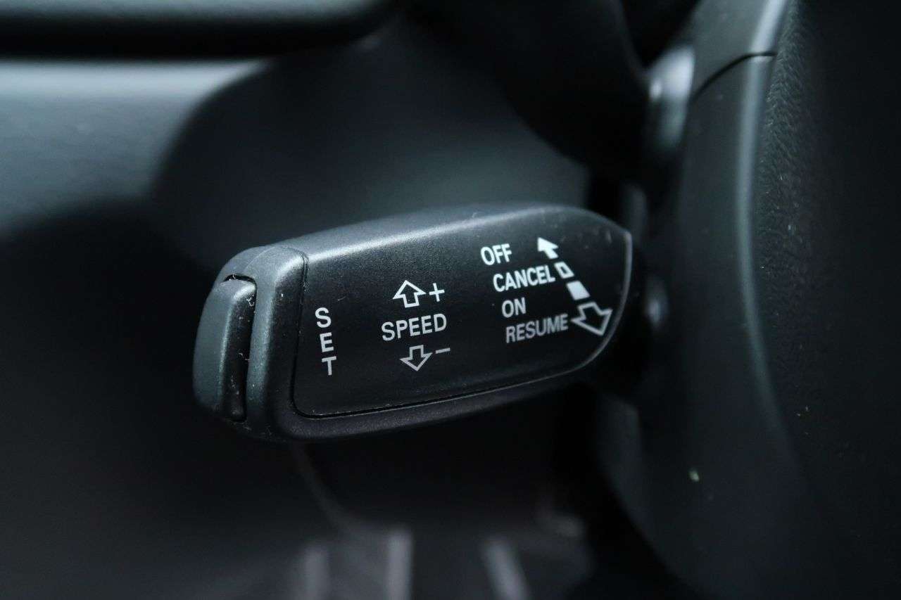 2018 AUDI Q3 2018 AUDI Q3