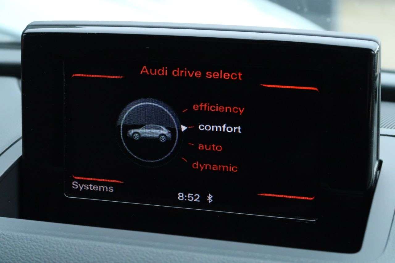 2018 AUDI Q3 2018 AUDI Q3