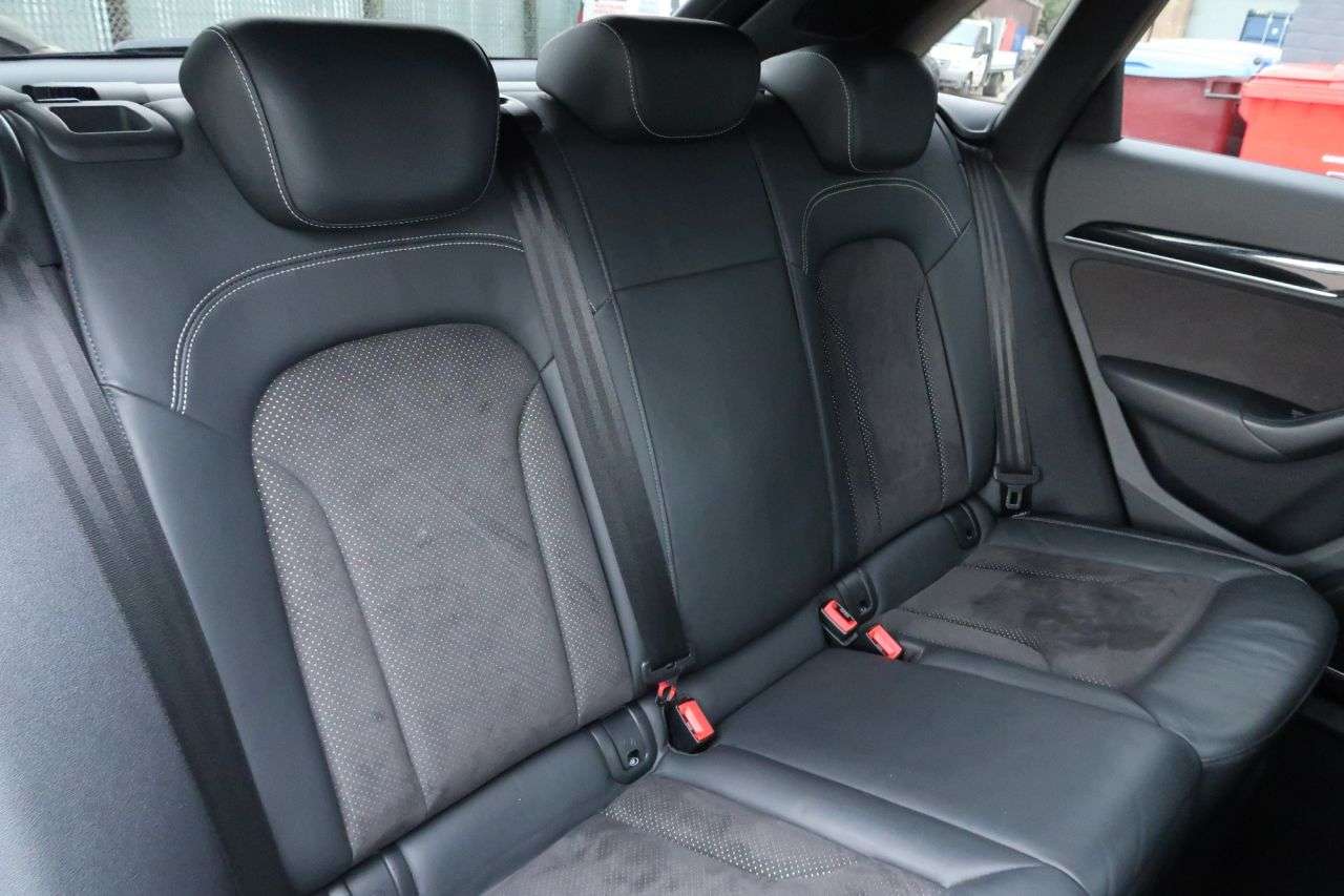 2018 AUDI Q3 2018 AUDI Q3