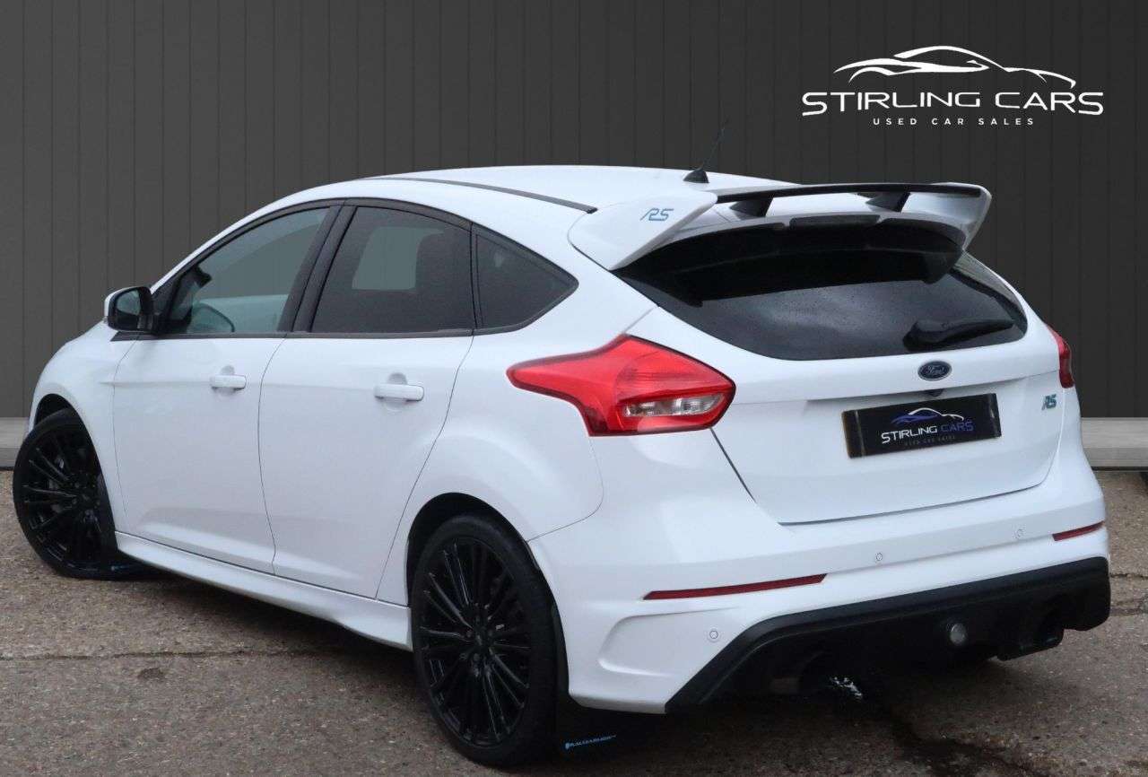 A 2016 FORD FOCUS 2.3T EcoBoost RS Hatchback 5dr Petrol Manual AWD Euro 6 (s/s) (350 ps) FINA A 2016 FORD FOCUS 2.3T EcoBoost RS Hatchback 5dr Petrol Manual AWD Euro 6 (s/s) (350 ps) FINA