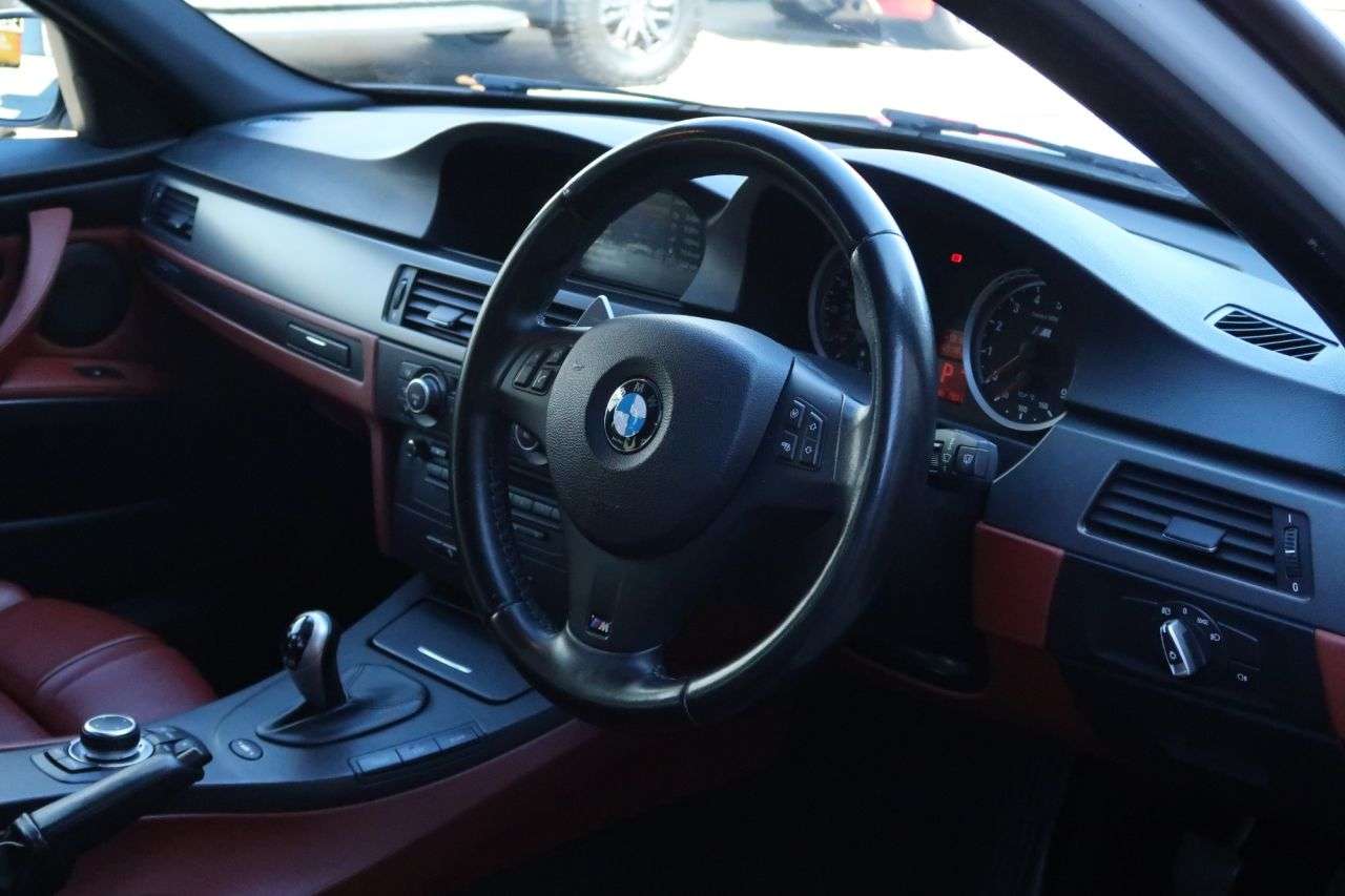 A 2010 BMW M3 4.0 iV8 Saloon 4dr Petrol DCT Euro 4 (420 ps) FINANCE+WARRANTY+SERVICE A 2010 BMW M3 4.0 iV8 Saloon 4dr Petrol DCT Euro 4 (420 ps) FINANCE+WARRANTY+SERVICE