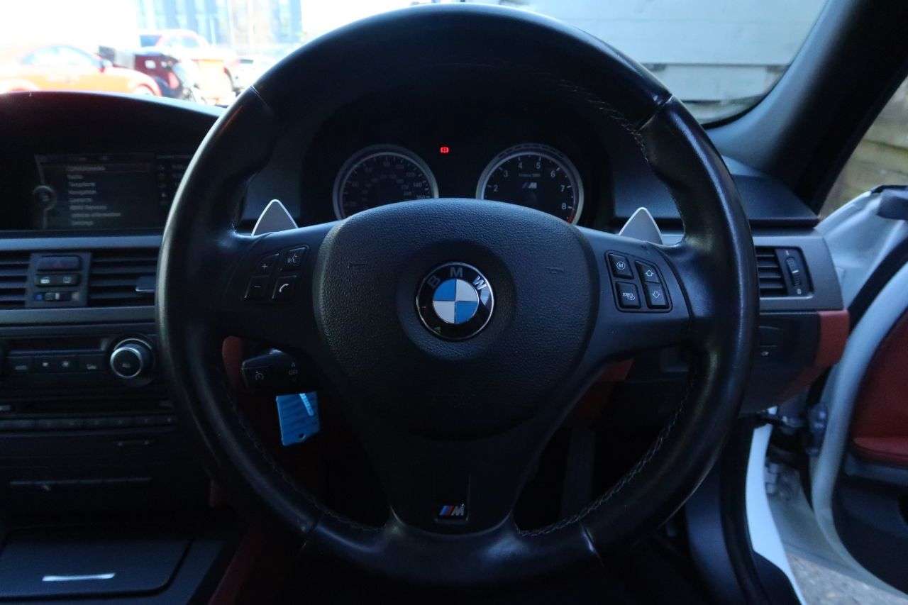 2010 BMW M3 2010 BMW M3