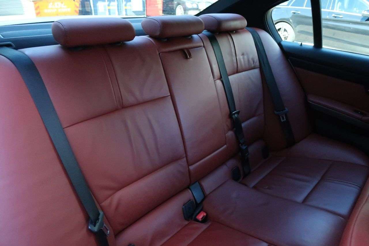 2010 BMW M3 2010 BMW M3