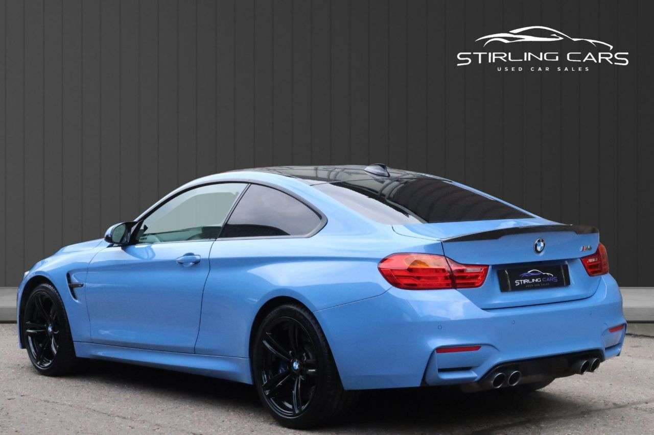 2015 BMW M4 2015 BMW M4