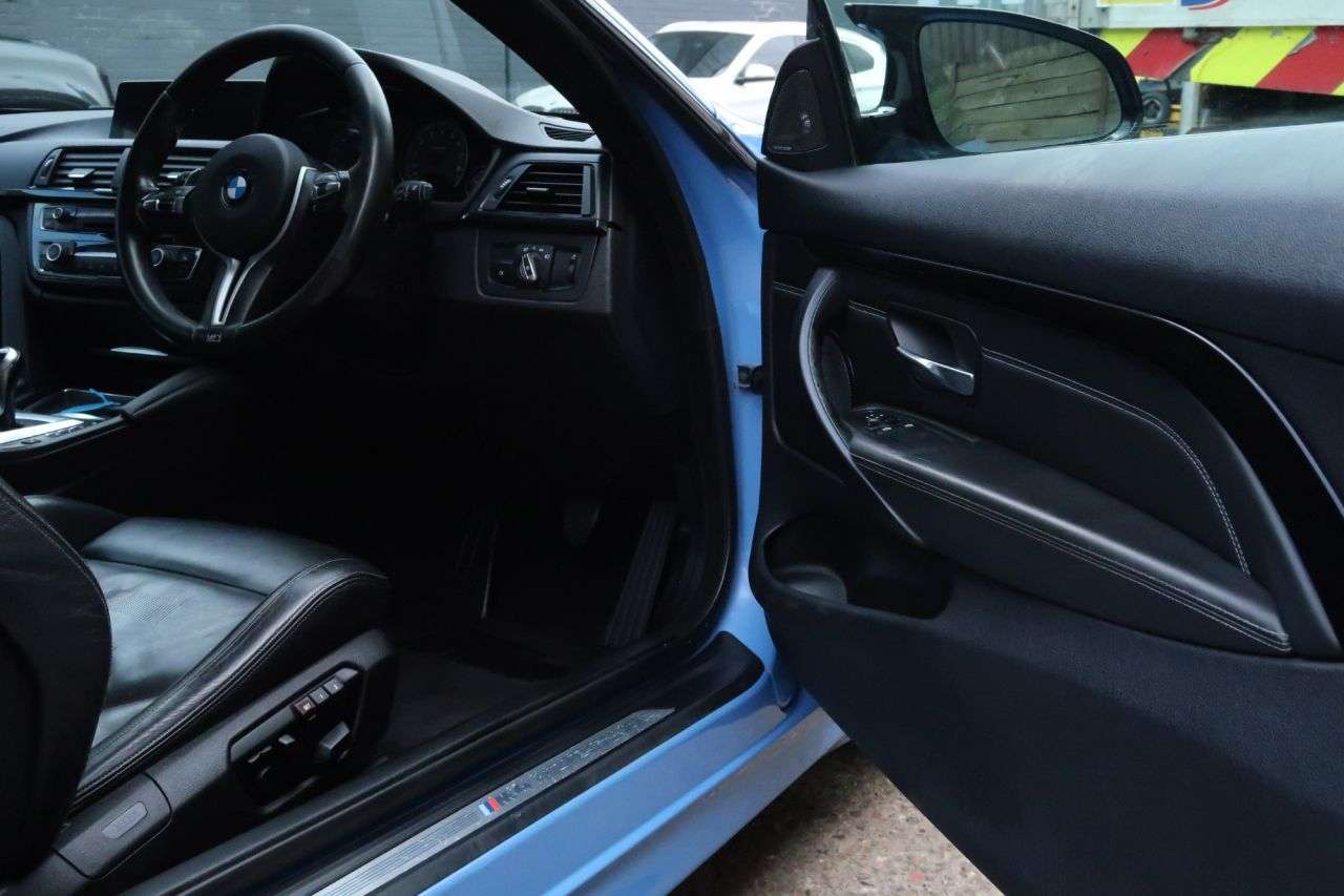 2015 BMW M4 2015 BMW M4