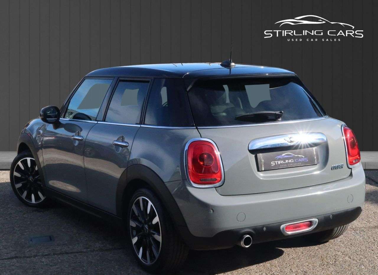 A 2014 MINI HATCH 1.5 Cooper Hatchback 5dr Petrol Manual Euro 6 (s/s) (136 ps) FINANCE+WARRAN A 2014 MINI HATCH 1.5 Cooper Hatchback 5dr Petrol Manual Euro 6 (s/s) (136 ps) FINANCE+WARRAN