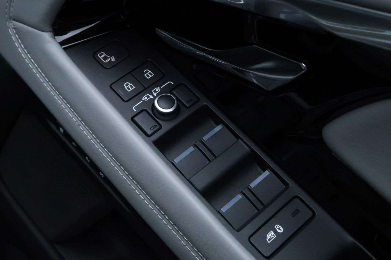 2021 LAND ROVER RANGE ROVER EVOQUE 2021 LAND ROVER RANGE ROVER EVOQUE