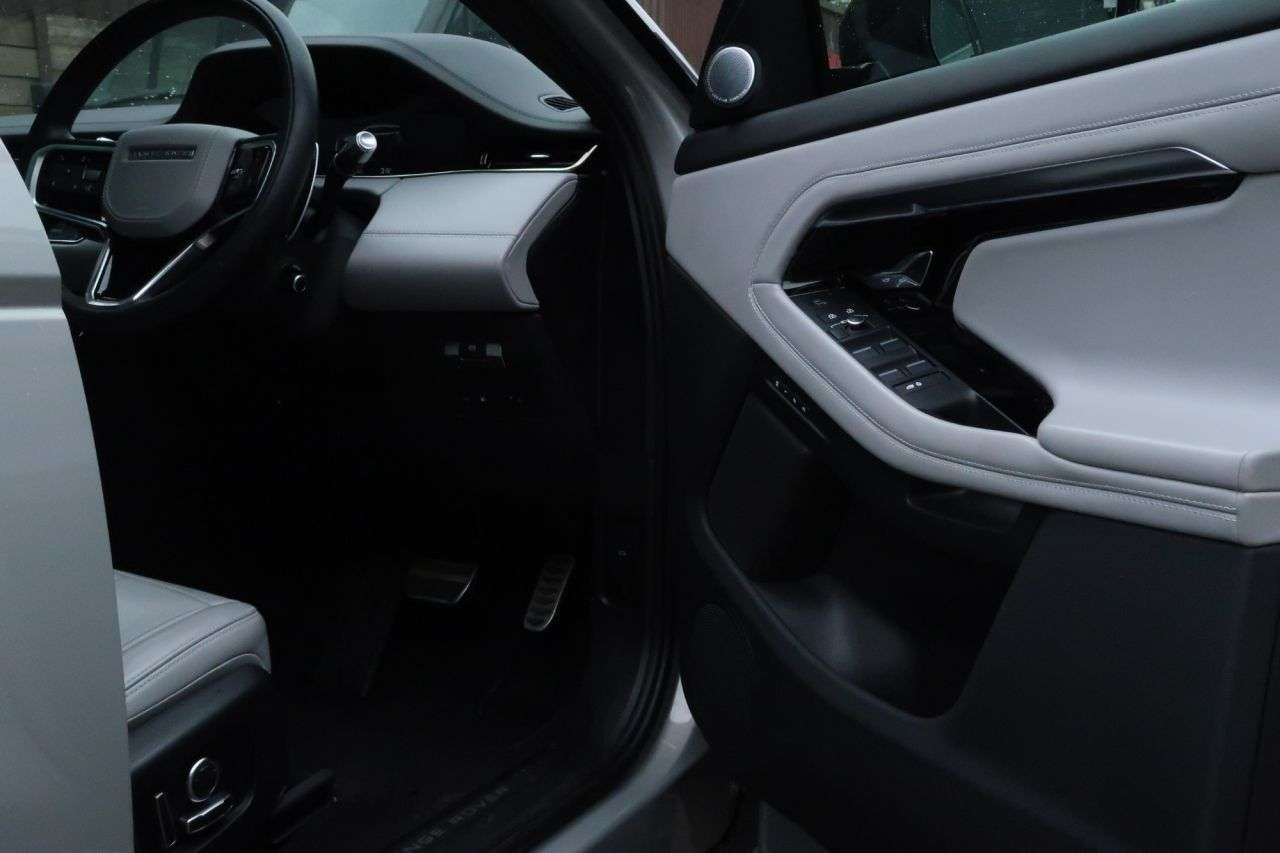 2021 LAND ROVER RANGE ROVER EVOQUE 2021 LAND ROVER RANGE ROVER EVOQUE