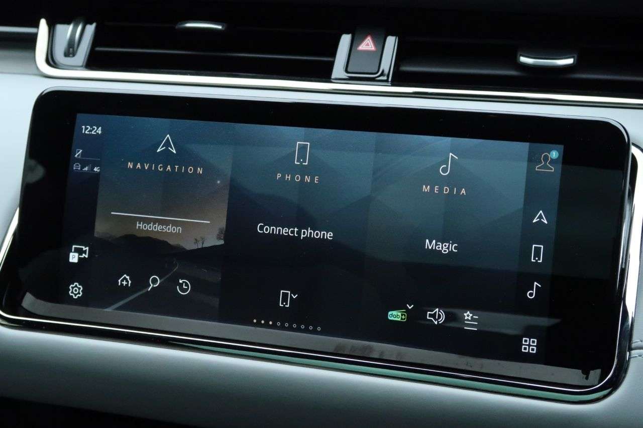 2021 LAND ROVER RANGE ROVER EVOQUE 2021 LAND ROVER RANGE ROVER EVOQUE