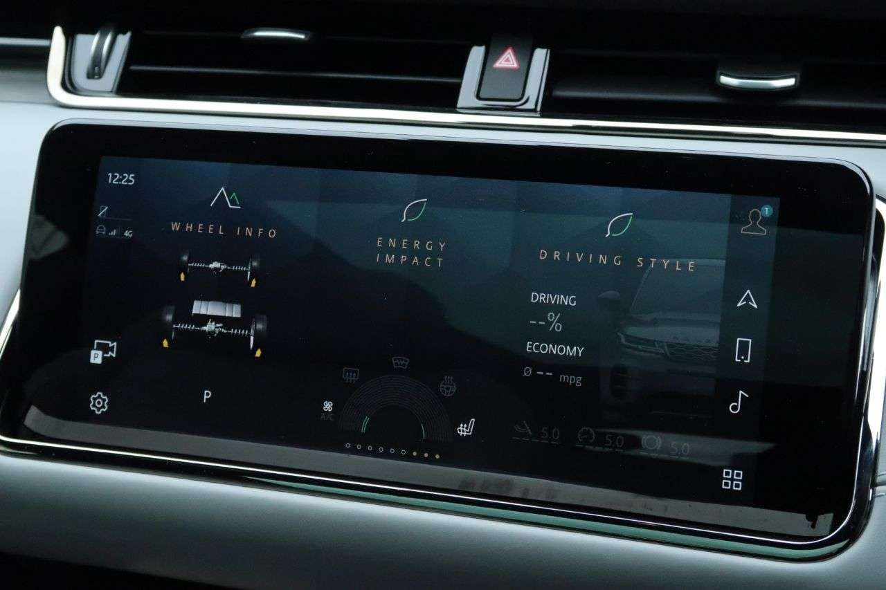 2021 LAND ROVER RANGE ROVER EVOQUE 2021 LAND ROVER RANGE ROVER EVOQUE