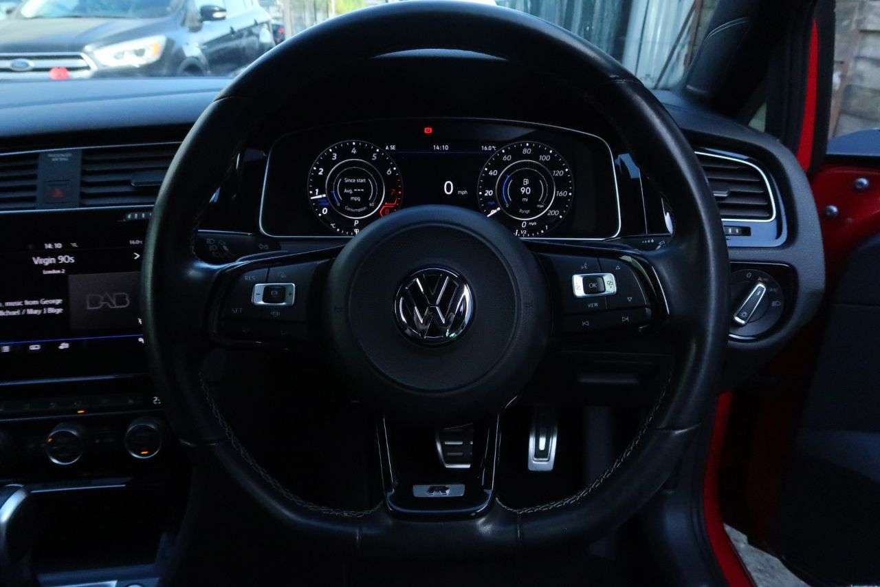 2020 VOLKSWAGEN GOLF 2020 VOLKSWAGEN GOLF