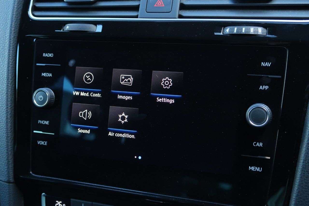 2020 VOLKSWAGEN GOLF 2020 VOLKSWAGEN GOLF