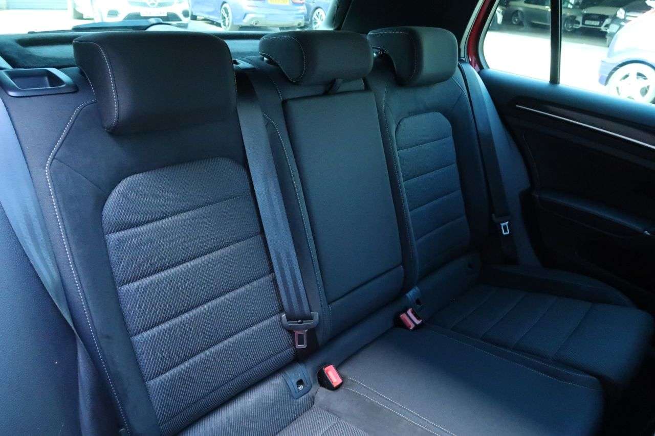 2020 VOLKSWAGEN GOLF 2020 VOLKSWAGEN GOLF