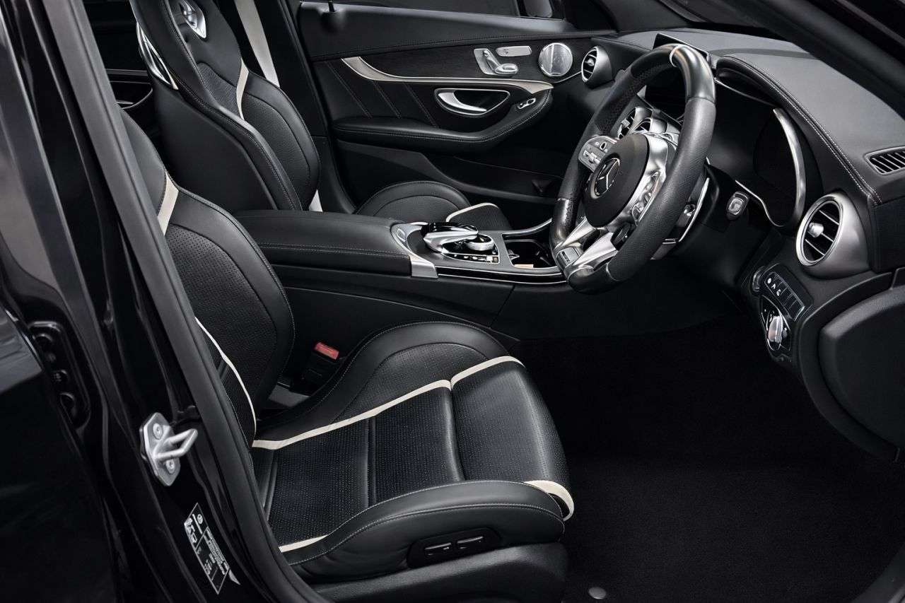 A 2019 MERCEDES-BENZ C-CLASS 4.0 C63 V8 BiTurbo AMG S Estate 5dr Petrol SpdS MCT Euro 6 (s/s) (510 ps) F A 2019 MERCEDES-BENZ C-CLASS 4.0 C63 V8 BiTurbo AMG S Estate 5dr Petrol SpdS MCT Euro 6 (s/s) (510 ps) F