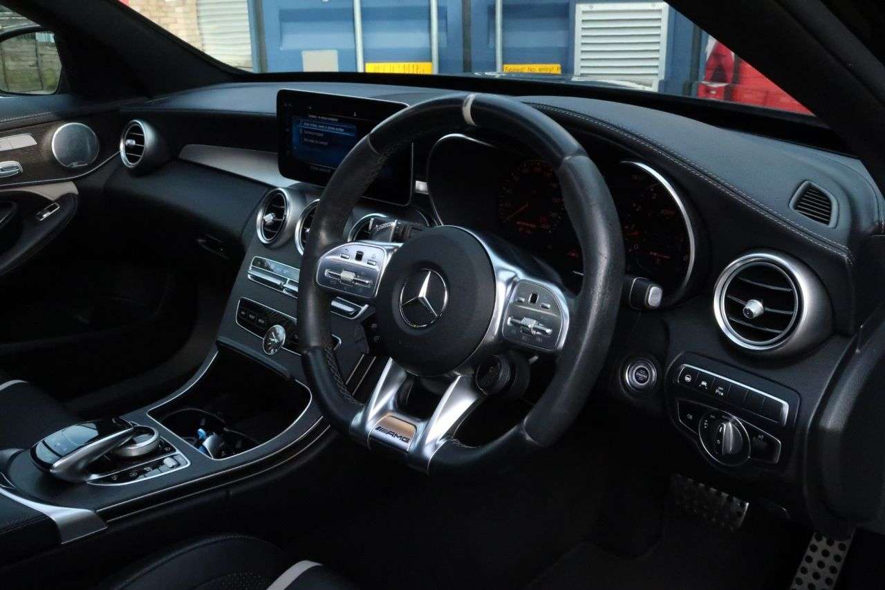 A 2019 MERCEDES-BENZ C-CLASS 4.0 C63 V8 BiTurbo AMG S Estate 5dr Petrol SpdS MCT Euro 6 (s/s) (510 ps) F A 2019 MERCEDES-BENZ C-CLASS 4.0 C63 V8 BiTurbo AMG S Estate 5dr Petrol SpdS MCT Euro 6 (s/s) (510 ps) F