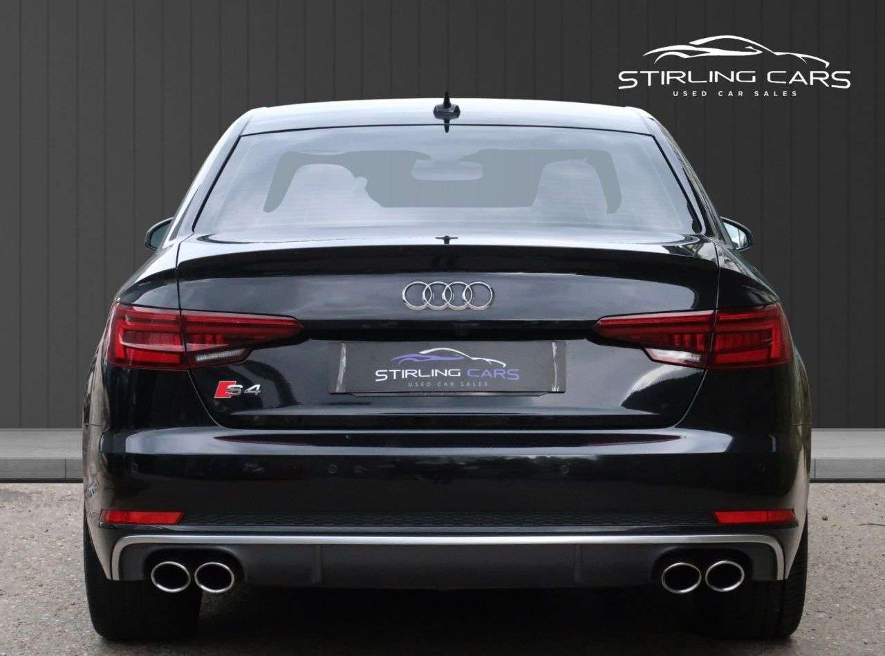2018 AUDI S4 2018 AUDI S4