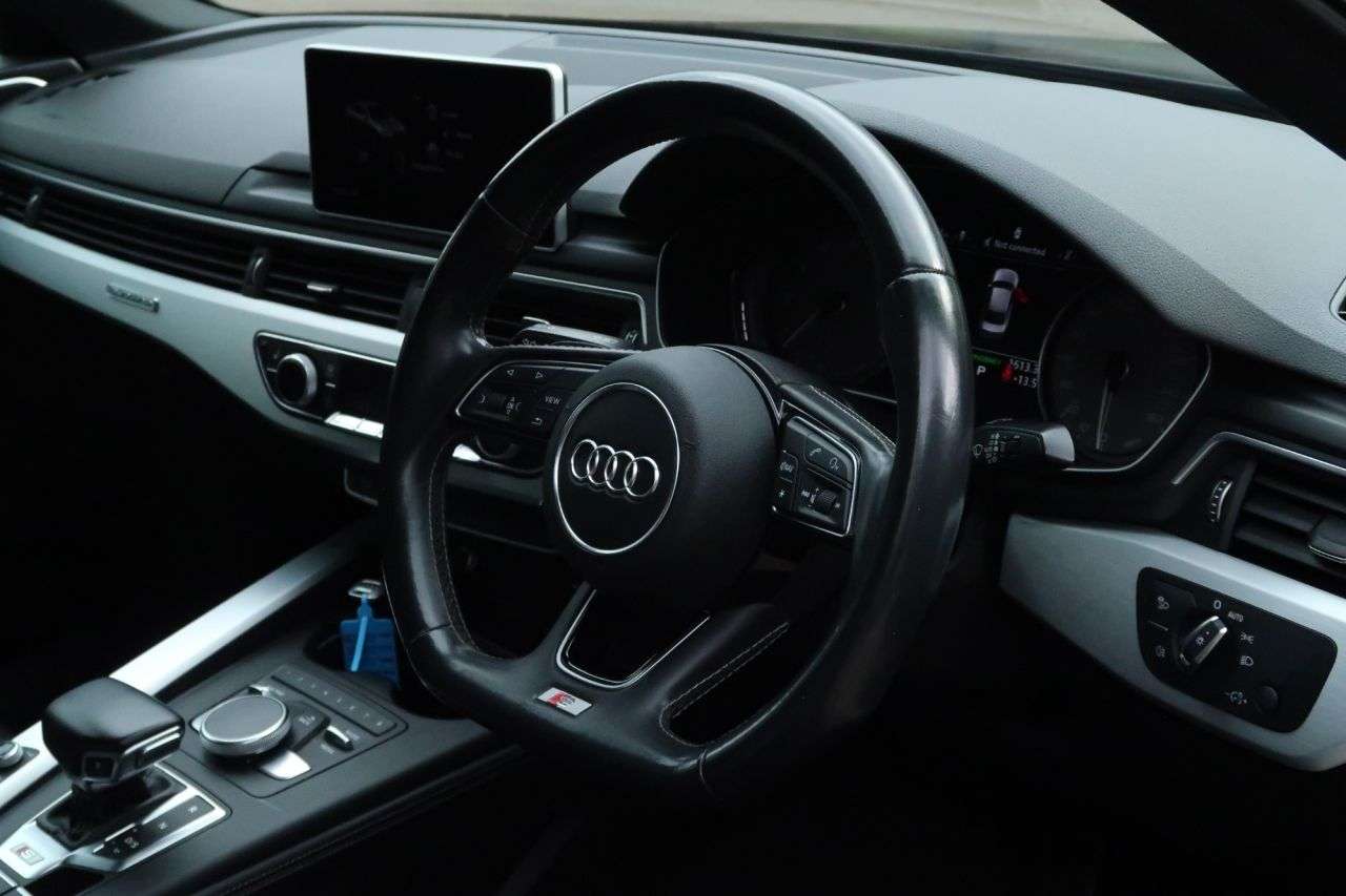 A 2018 AUDI S4 3.0 TFSI V6 Saloon 4dr Petrol Tiptronic quattro Euro 6 (s/s) (354 ps) FINAN A 2018 AUDI S4 3.0 TFSI V6 Saloon 4dr Petrol Tiptronic quattro Euro 6 (s/s) (354 ps) FINAN