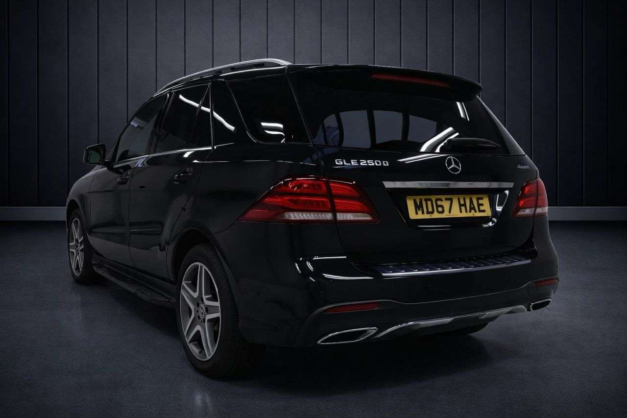 A 2018 MERCEDES-BENZ GLE 2.1 GLE250d AMG Line (Premium) SUV 5dr Diesel G-Tronic 4MATIC Euro 6 (s/s) A 2018 MERCEDES-BENZ GLE 2.1 GLE250d AMG Line (Premium) SUV 5dr Diesel G-Tronic 4MATIC Euro 6 (s/s)