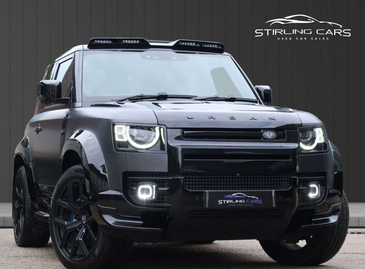 A 2021 LAND ROVER DEFENDER 5.0 P525 V8 Carpathian Edition SUV 3dr Petrol Auto 4WD Euro 6 (s/s) (525 ps A 2021 LAND ROVER DEFENDER 5.0 P525 V8 Carpathian Edition SUV 3dr Petrol Auto 4WD Euro 6 (s/s) (525 ps