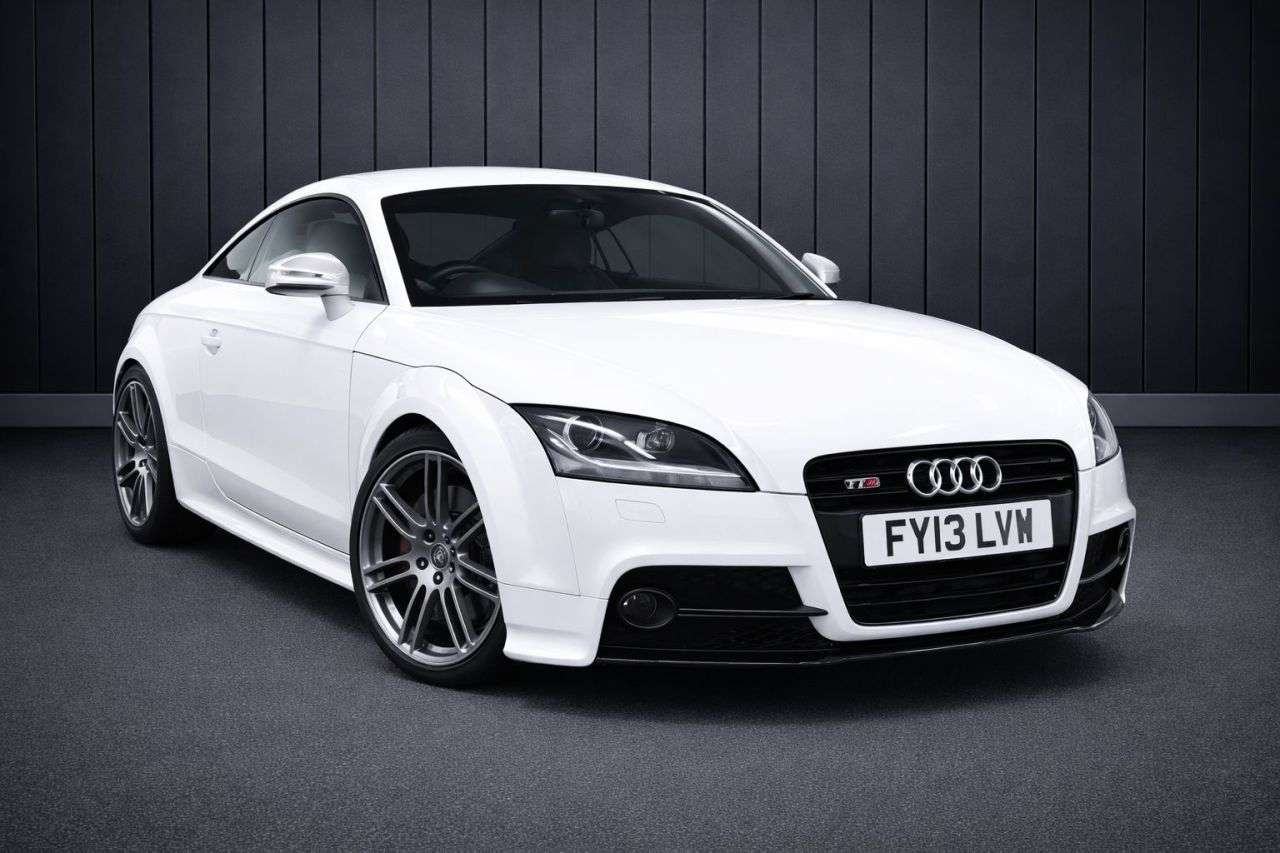A 2013 AUDI TTS 2.0 TFSI Black Edition Coupe 3dr Petrol S Tronic quattro Euro 5 (272 ps) FI A 2013 AUDI TTS 2.0 TFSI Black Edition Coupe 3dr Petrol S Tronic quattro Euro 5 (272 ps) FI