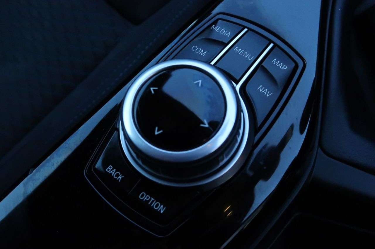 2018 BMW 1 SERIES 2018 BMW 1 SERIES