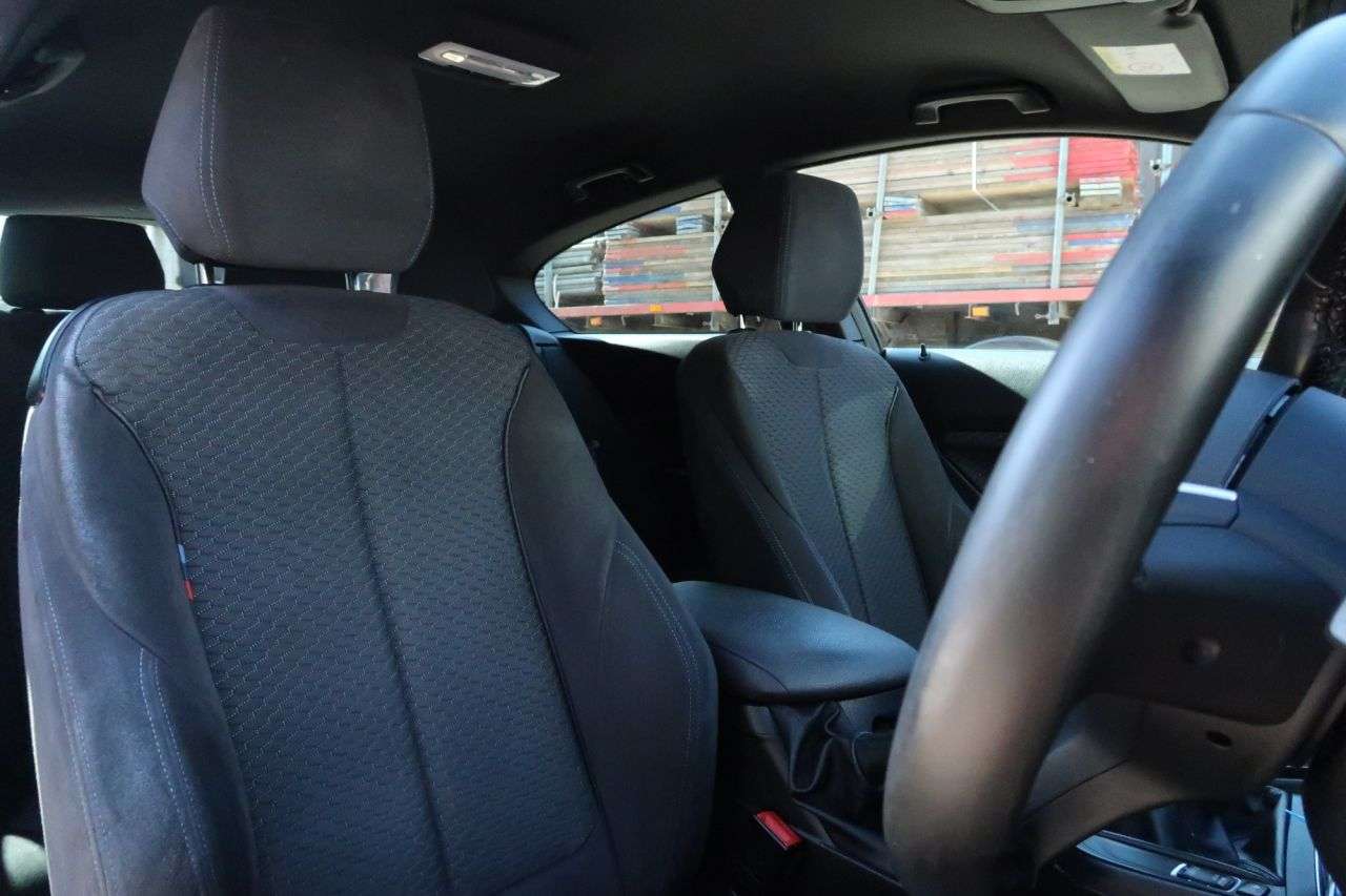 A 2018 BMW 1 SERIES 1.5 118i M Sport Shadow Edition Hatchback 3dr Petrol Manual Euro 6 (s/s) (1 A 2018 BMW 1 SERIES 1.5 118i M Sport Shadow Edition Hatchback 3dr Petrol Manual Euro 6 (s/s) (1