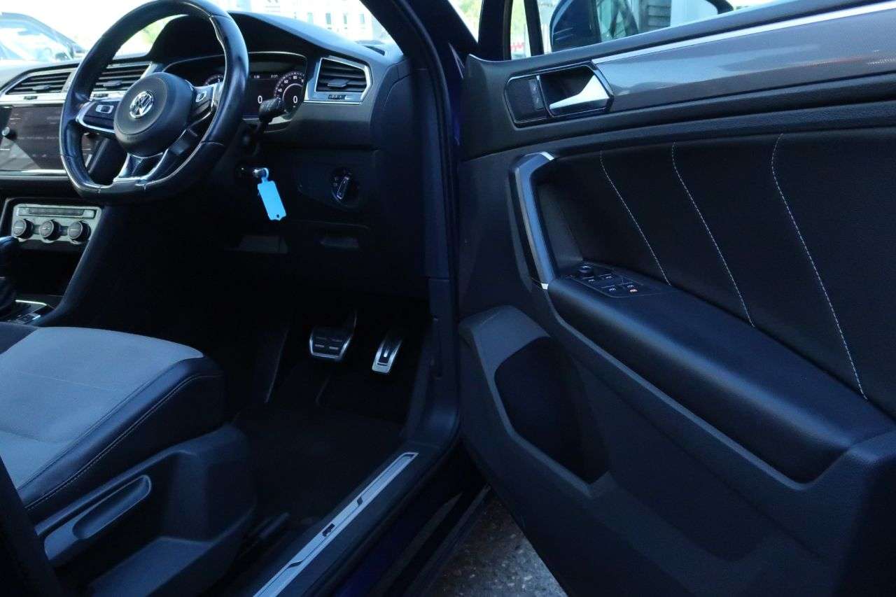 2018 VOLKSWAGEN TIGUAN 2018 VOLKSWAGEN TIGUAN