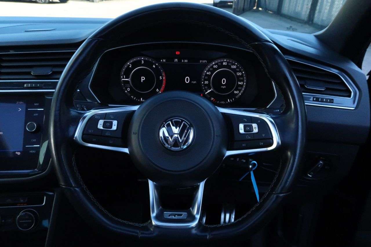 2018 VOLKSWAGEN TIGUAN 2018 VOLKSWAGEN TIGUAN