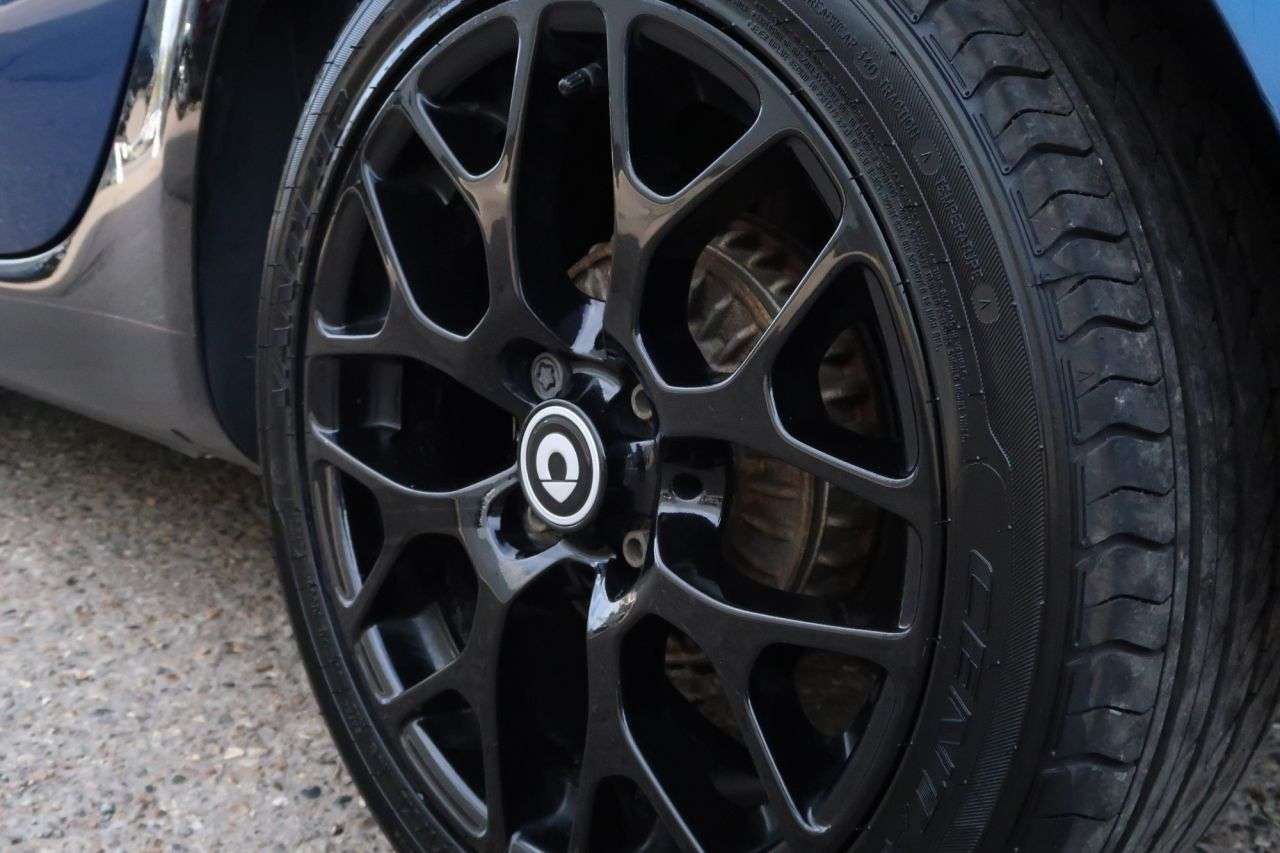 2019 SMART FORTWO 2019 SMART FORTWO