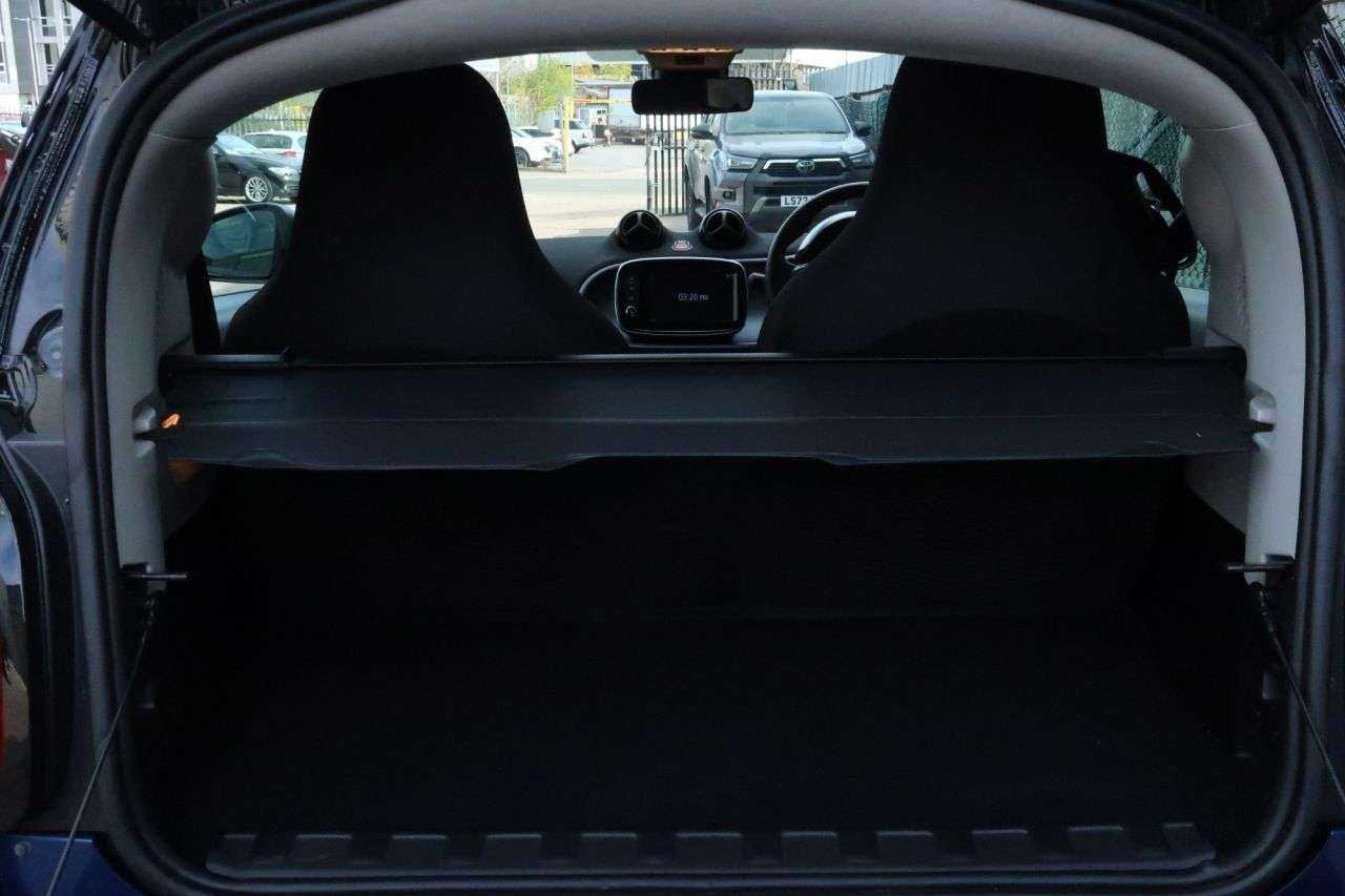 2019 SMART FORTWO 2019 SMART FORTWO