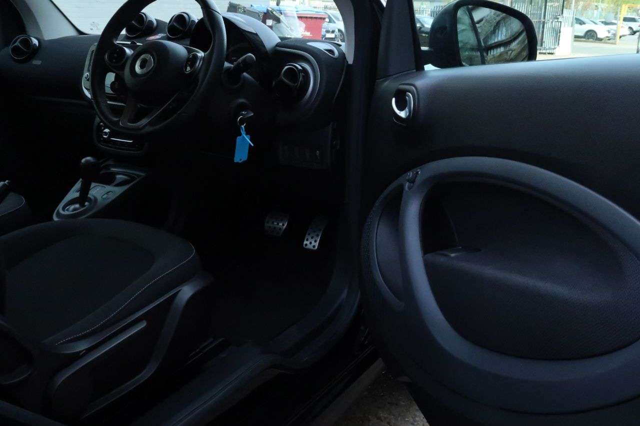 2019 SMART FORTWO 2019 SMART FORTWO