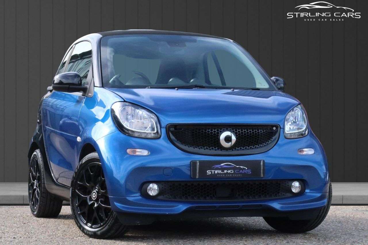 A 2019 SMART FORTWO 0.9T Urbanshadow Coupe 2dr Petrol Twinamic Euro 6 (s/s) (90 ps) FINANCE+WAR A 2019 SMART FORTWO 0.9T Urbanshadow Coupe 2dr Petrol Twinamic Euro 6 (s/s) (90 ps) FINANCE+WAR