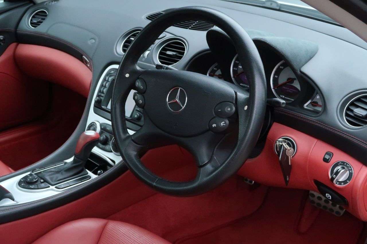 A 2002 MERCEDES-BENZ SL 5.4 SL55 Kompressor AMG Convertible 2dr Petrol Automatic (246 g/km, 476 bhp A 2002 MERCEDES-BENZ SL 5.4 SL55 Kompressor AMG Convertible 2dr Petrol Automatic (246 g/km, 476 bhp