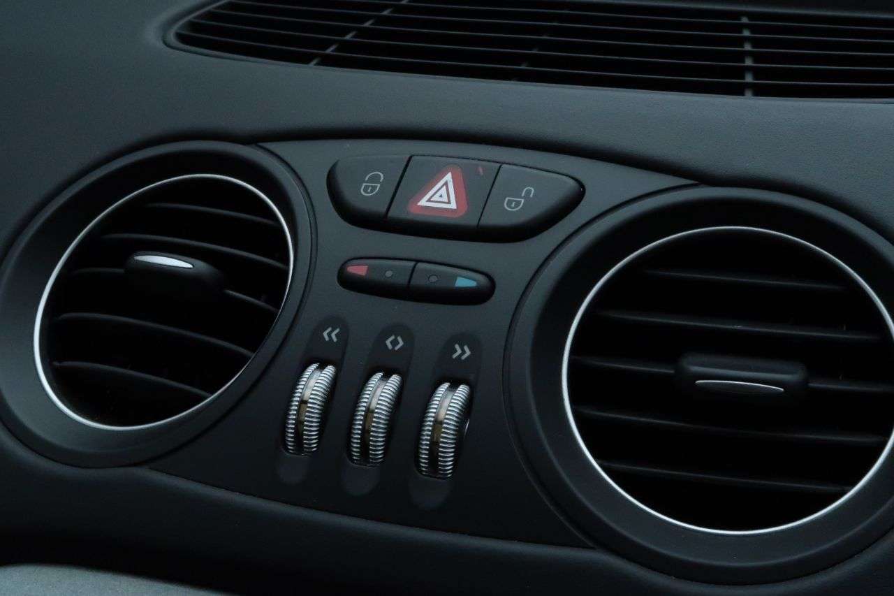 2002 MERCEDES-BENZ SL 2002 MERCEDES-BENZ SL