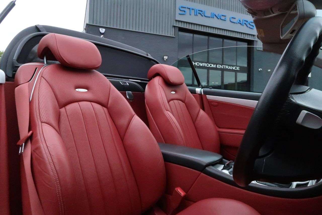 A 2002 MERCEDES-BENZ SL 5.4 SL55 Kompressor AMG Convertible 2dr Petrol Automatic (246 g/km, 476 bhp A 2002 MERCEDES-BENZ SL 5.4 SL55 Kompressor AMG Convertible 2dr Petrol Automatic (246 g/km, 476 bhp