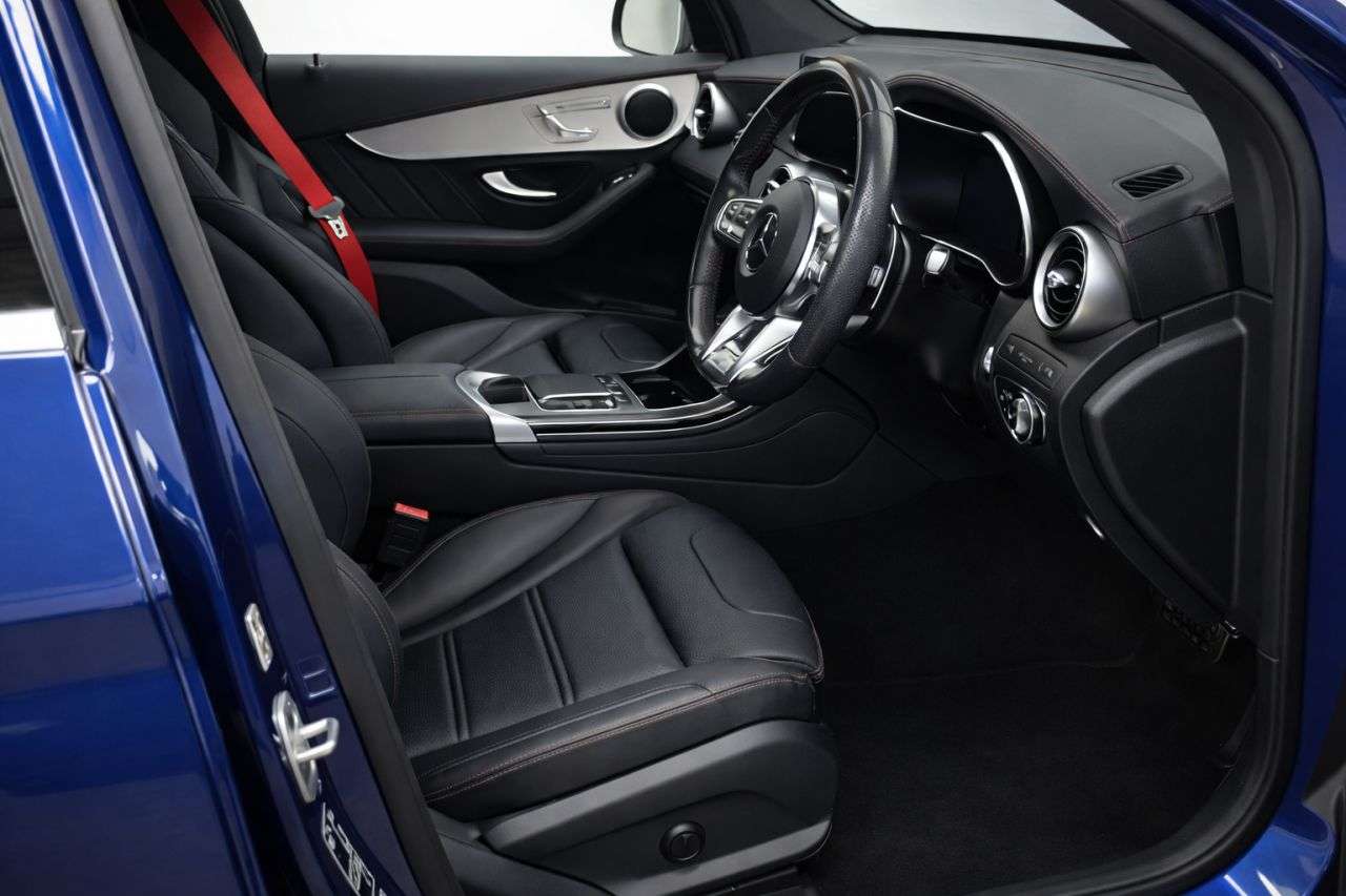 A 2022 MERCEDES-BENZ GLC 3.0 GLC43 V6 AMG (Premium Plus) SUV 5dr Petrol G-Tronic+ 4MATIC Euro 6 (s/s A 2022 MERCEDES-BENZ GLC 3.0 GLC43 V6 AMG (Premium Plus) SUV 5dr Petrol G-Tronic+ 4MATIC Euro 6 (s/s