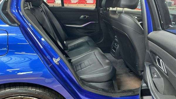 2021 BMW 3 SERIES 2021 BMW 3 SERIES