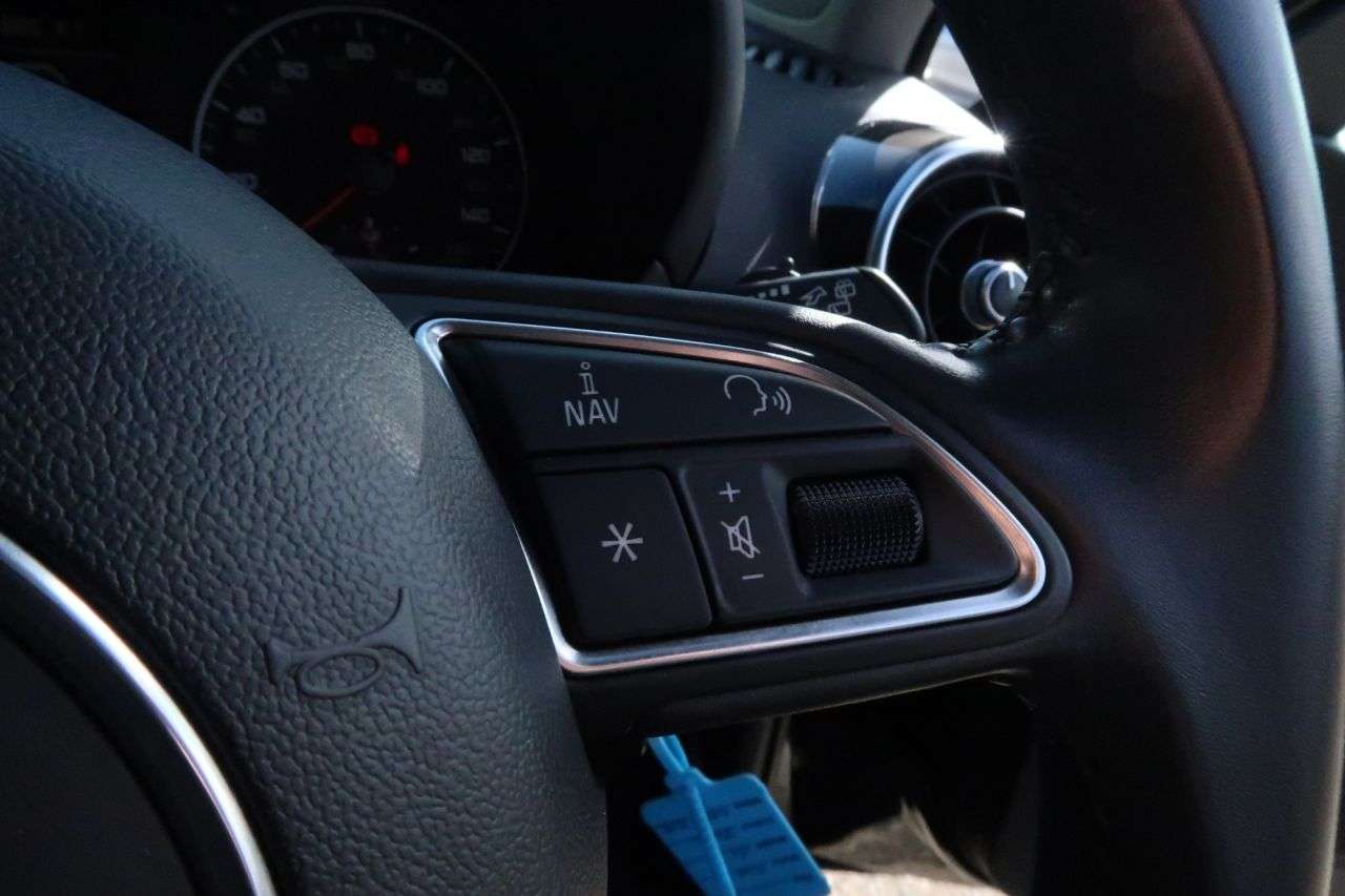 2013 AUDI A1 2013 AUDI A1