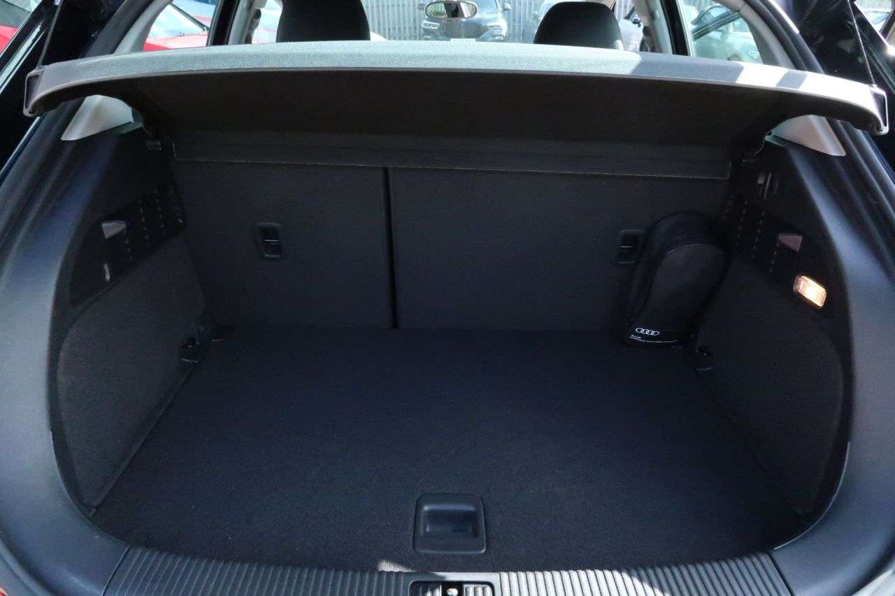 2013 AUDI A1 2013 AUDI A1