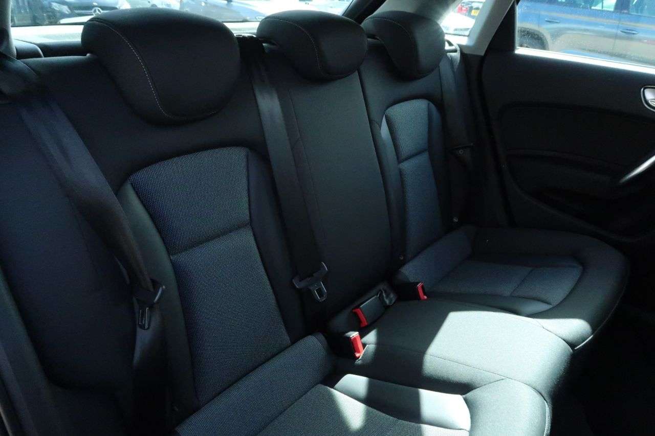 2013 AUDI A1 2013 AUDI A1