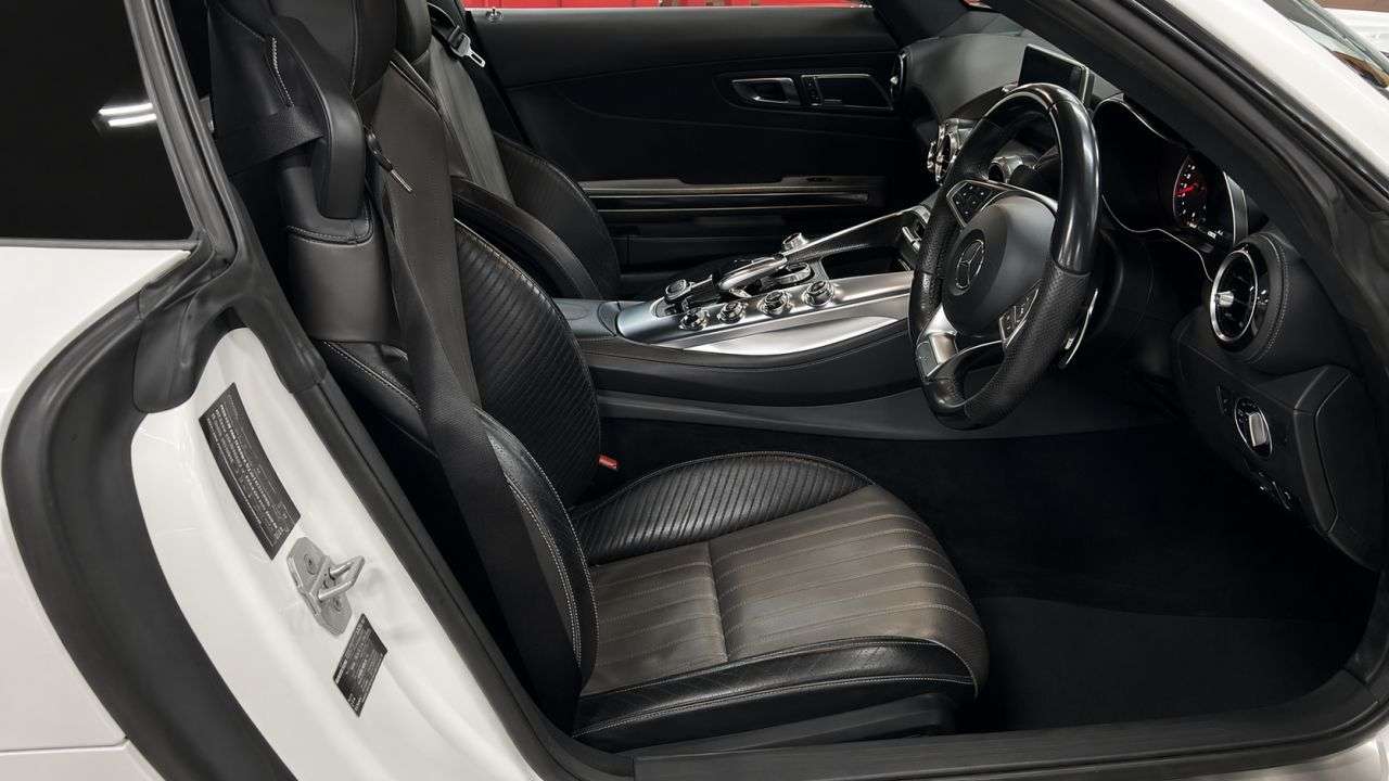 2015 MERCEDES-BENZ AMG GT 2015 MERCEDES-BENZ AMG GT