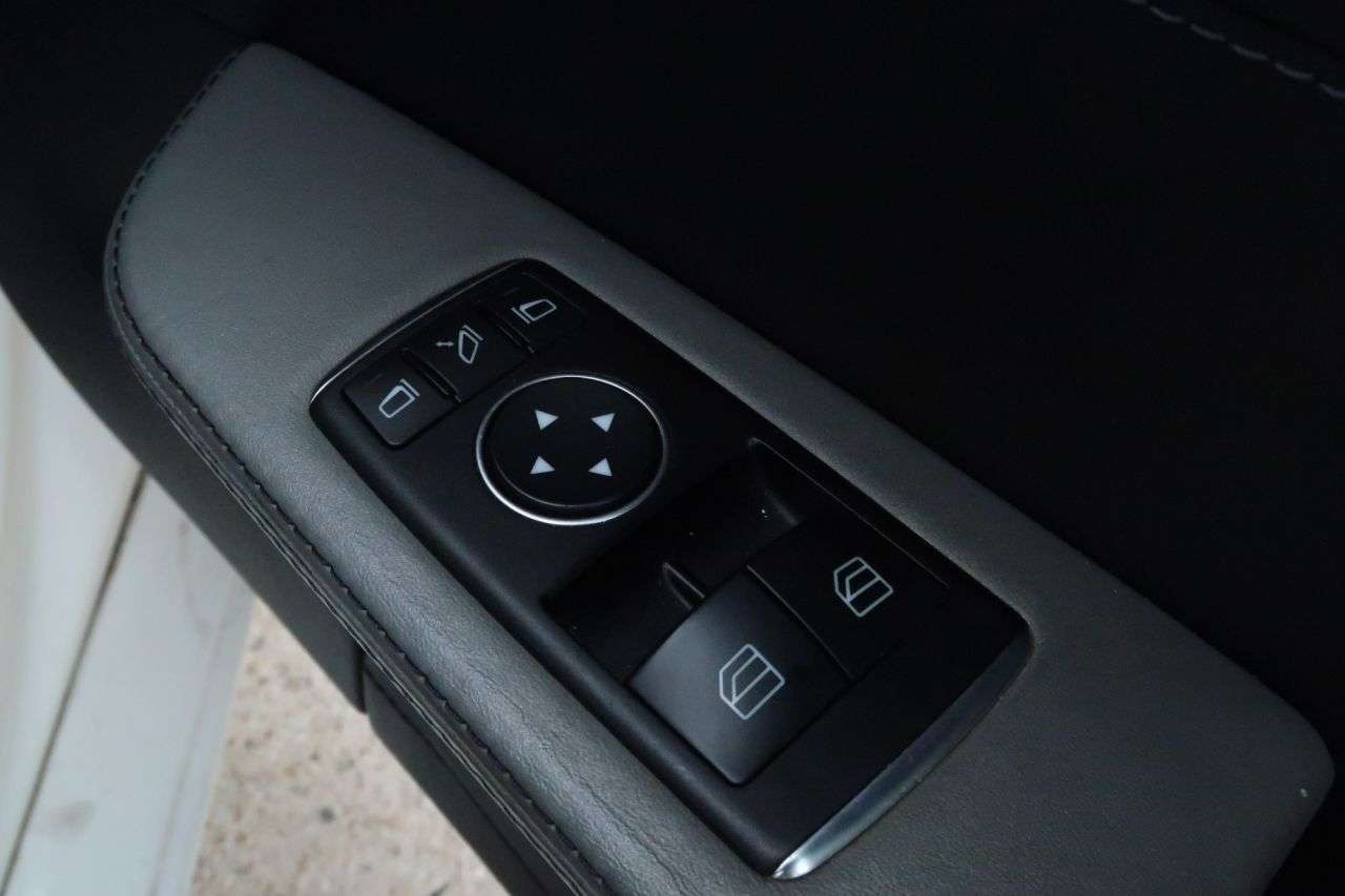 2015 MERCEDES-BENZ AMG GT 2015 MERCEDES-BENZ AMG GT