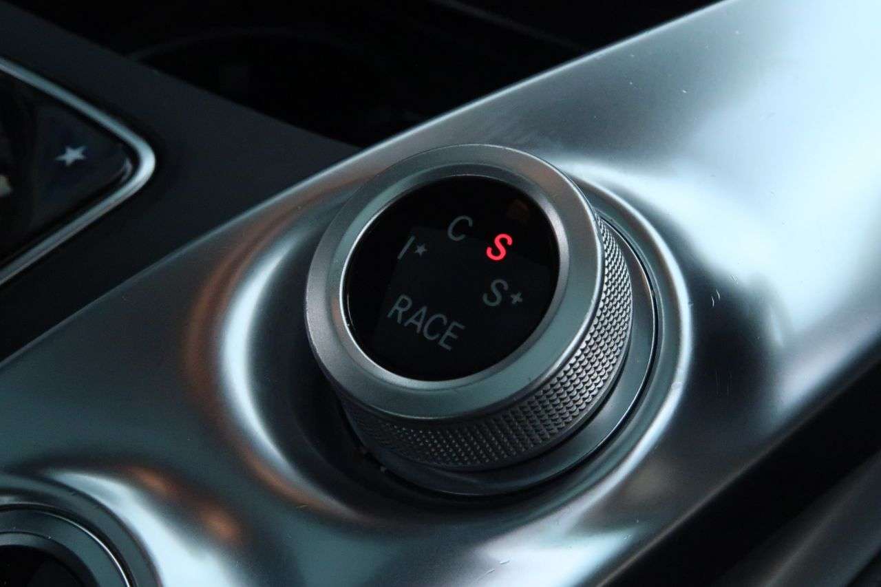 2015 MERCEDES-BENZ AMG GT 2015 MERCEDES-BENZ AMG GT