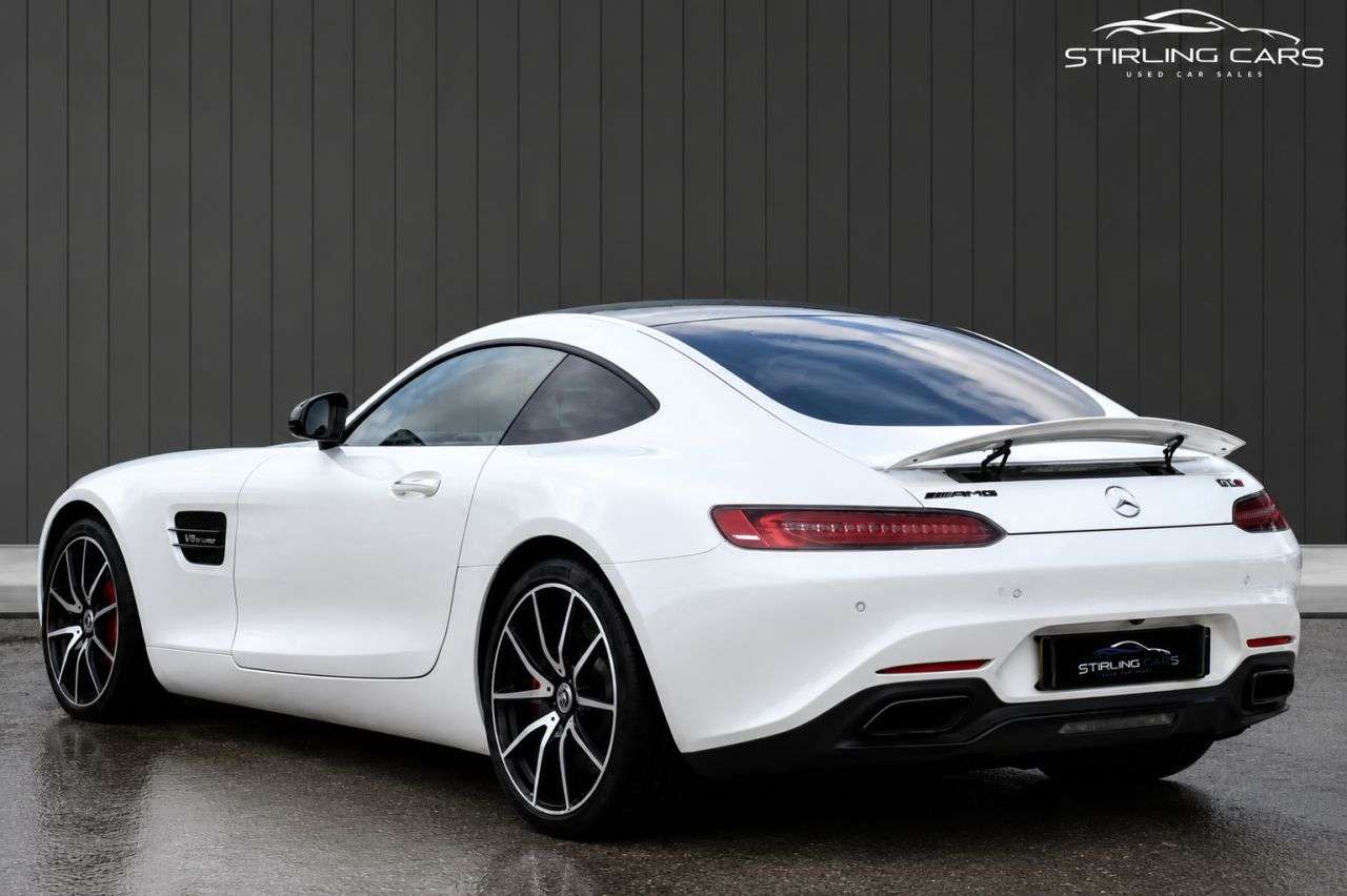 A 2015 MERCEDES-BENZ AMG GT 4.0 V8 BiTurbo S Coupe 2dr Petrol SpdS DCT Euro 6 (s/s) (611 ps) FINANCE+WA A 2015 MERCEDES-BENZ AMG GT 4.0 V8 BiTurbo S Coupe 2dr Petrol SpdS DCT Euro 6 (s/s) (611 ps) FINANCE+WA