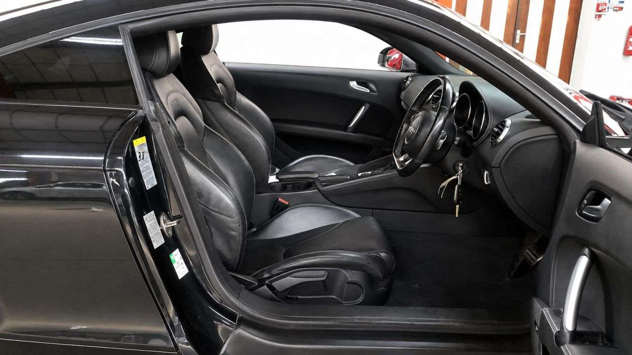 A 2014 AUDI TTS 2.0 TFSI Black Edition Coupe 3dr Petrol S Tronic quattro Euro 5 (272 ps) A 2014 AUDI TTS 2.0 TFSI Black Edition Coupe 3dr Petrol S Tronic quattro Euro 5 (272 ps)