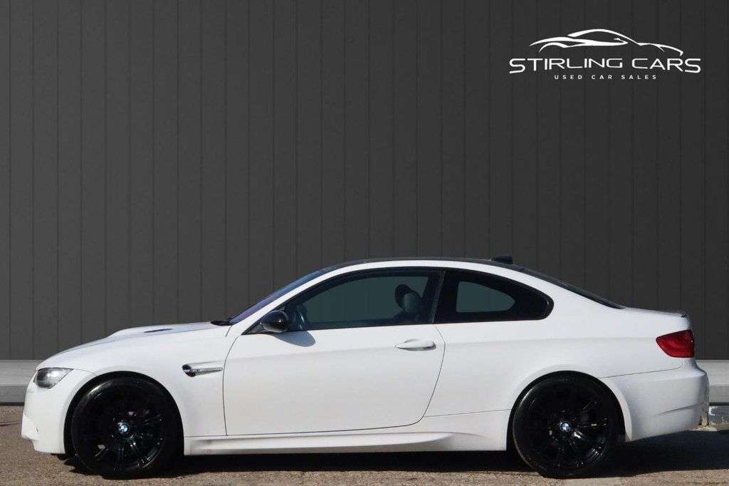 2012 BMW M3 2012 BMW M3