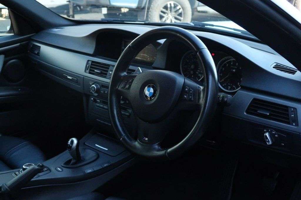 2012 BMW M3 2012 BMW M3