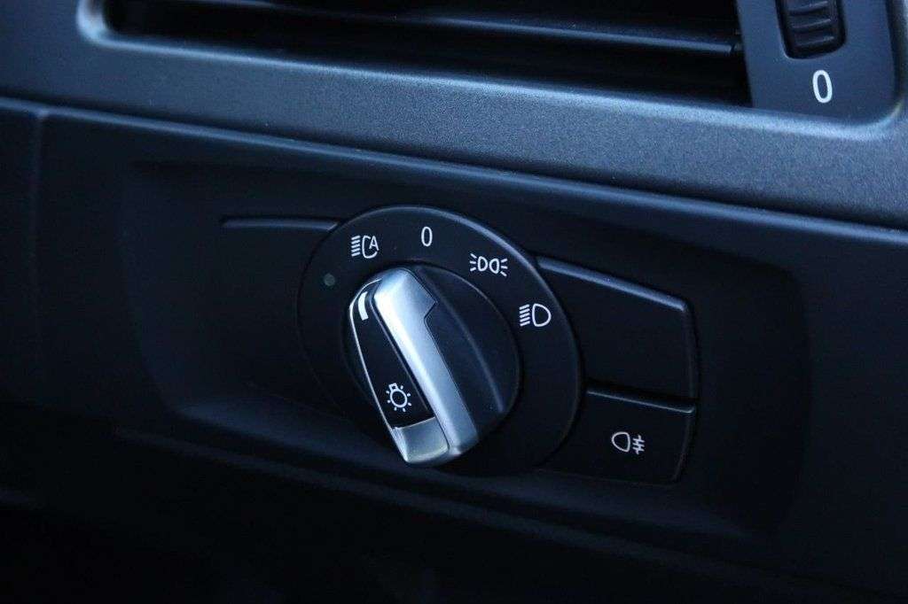 2012 BMW M3 2012 BMW M3